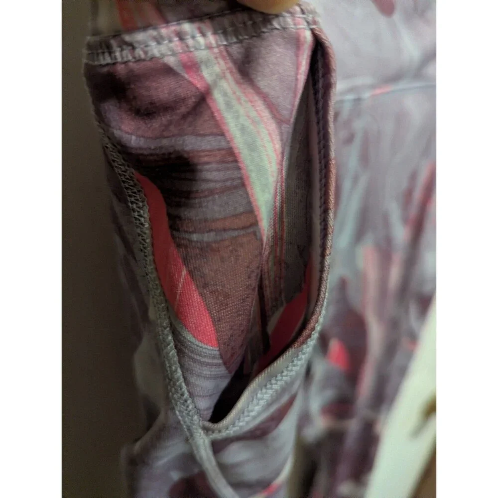 Old Navy Active Girls XL 14-16 Abstract Ankle Leggings Purple Gray Pink Pockets